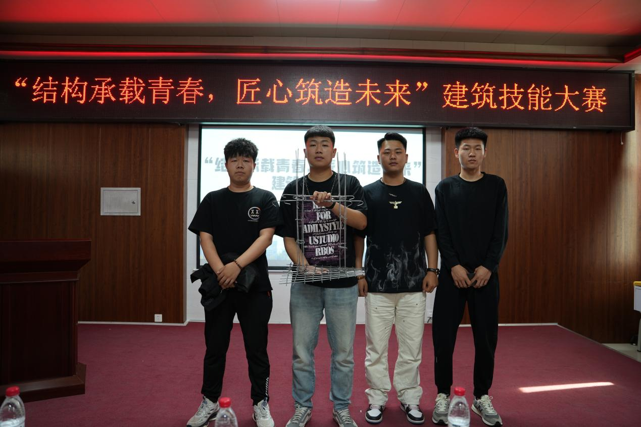 1716384184.png 1716384184.png