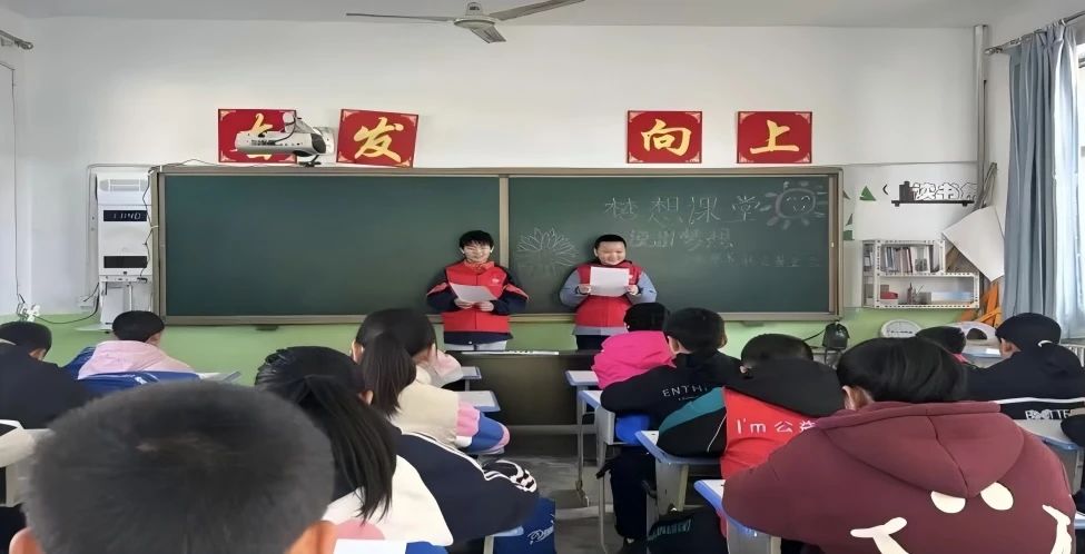 1732802981.jpg 1732802981.jpg