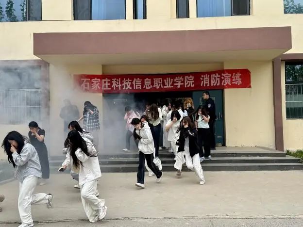 1745404786.jpg 微信图片_20250423183327.jpg