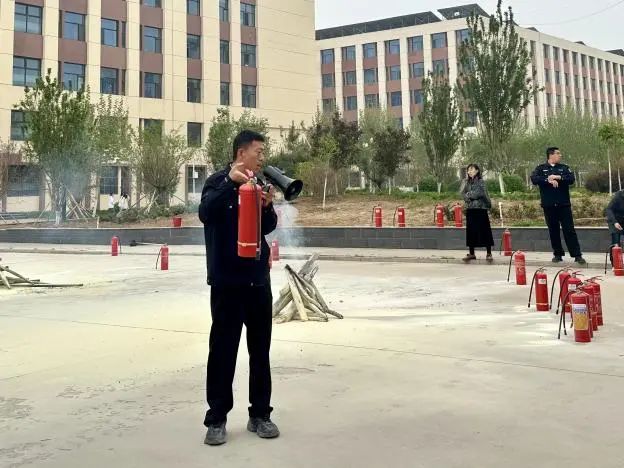 1745404815.jpg 微信图片_20250423183333.jpg