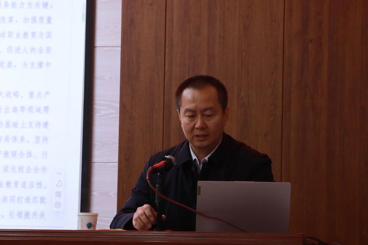 1745665537.jpg 微信图片_2025-04-26_190858_451.jpg
