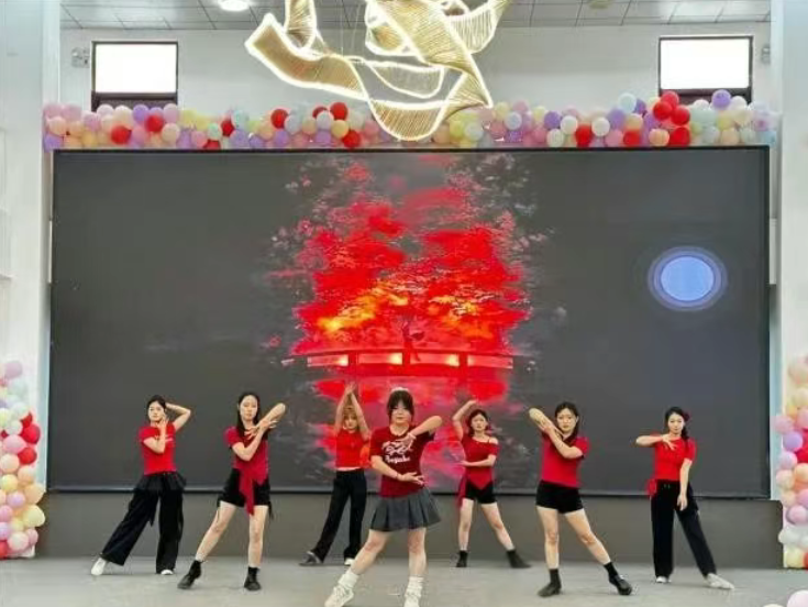 1748615019.png 1748615019.png